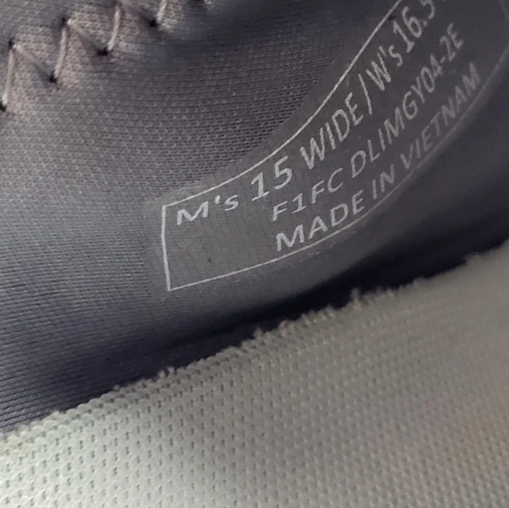 Kizik gently used